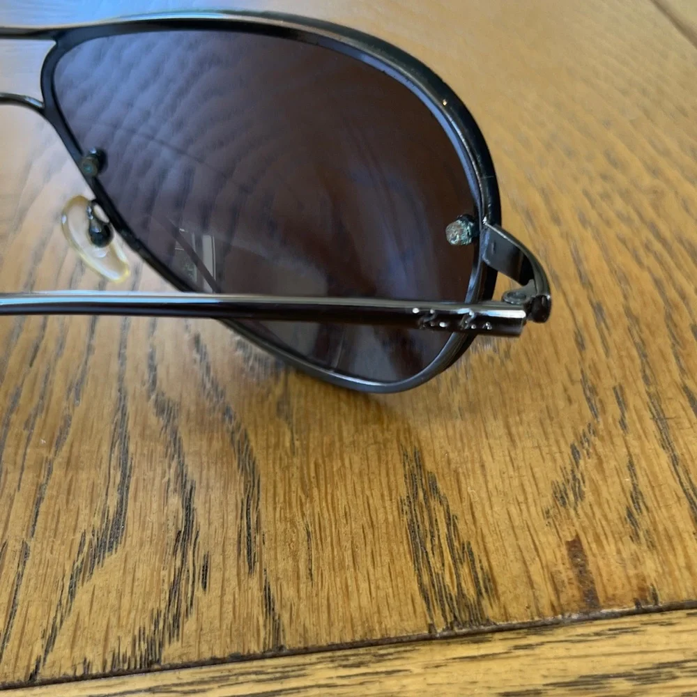 Ray-Ban Black Aviator Sunglasses with Dark Lenses